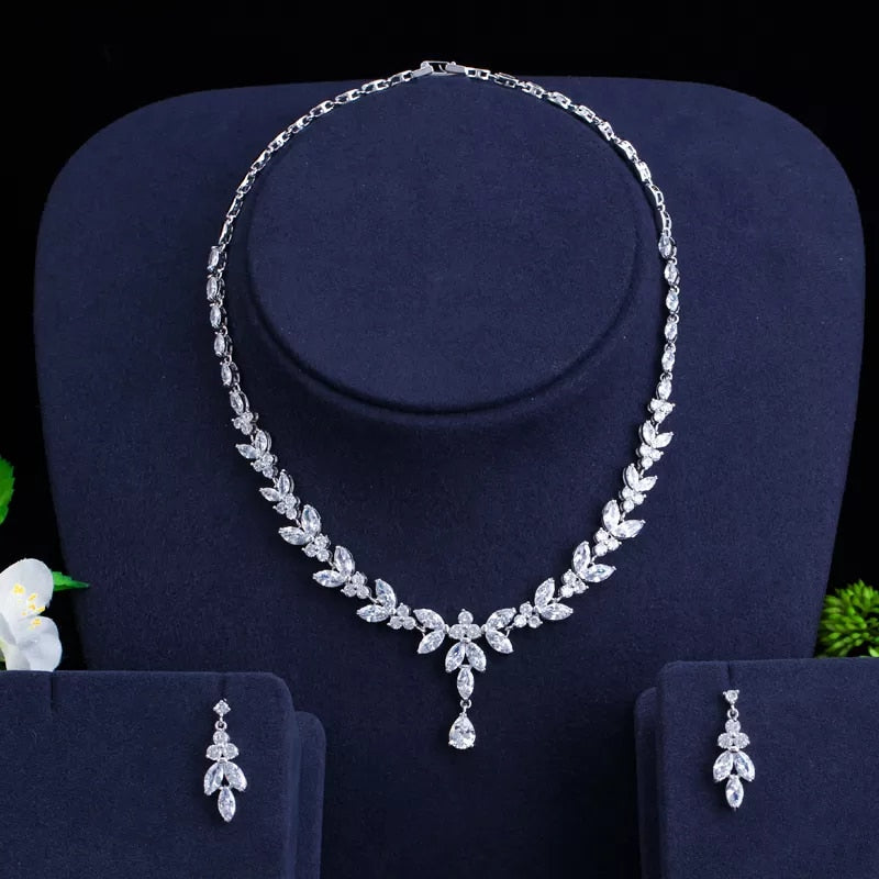 Luxe Zirconia Necklace